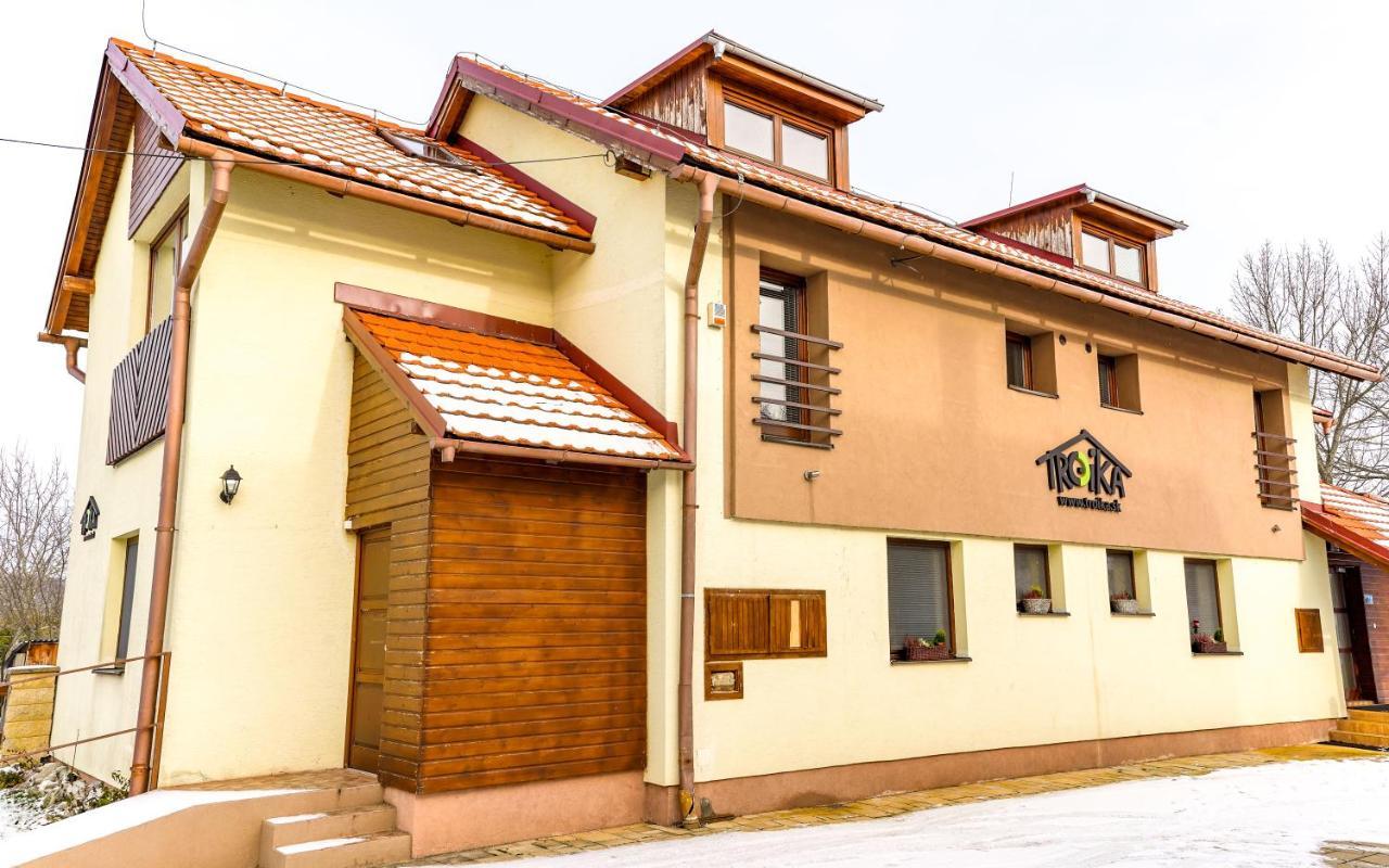 Studio Troika Pavčina Lehota Exteriér fotografie